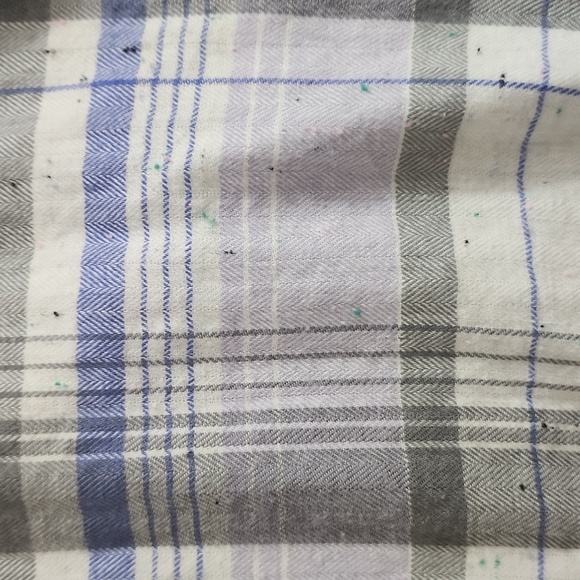 Loft Lightweight Flannel - Picture 4 of 5